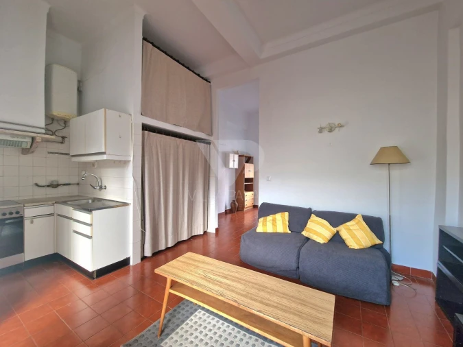 Apartamento T1 para Arrendamento em Campo de Ourique Foto 14