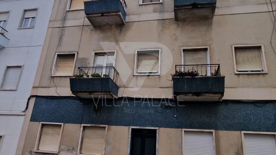 Apartamento T1 para Arrendamento em Campo de Ourique