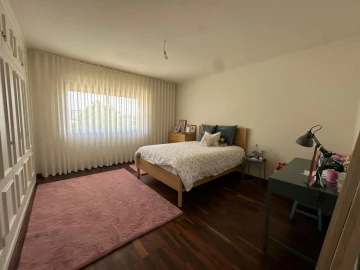 Moradia T3 para Venda em Nogueira e Silva Escura