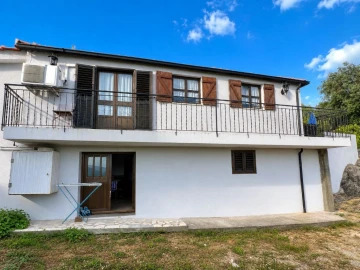 Moradia T3 para Venda em Fridão