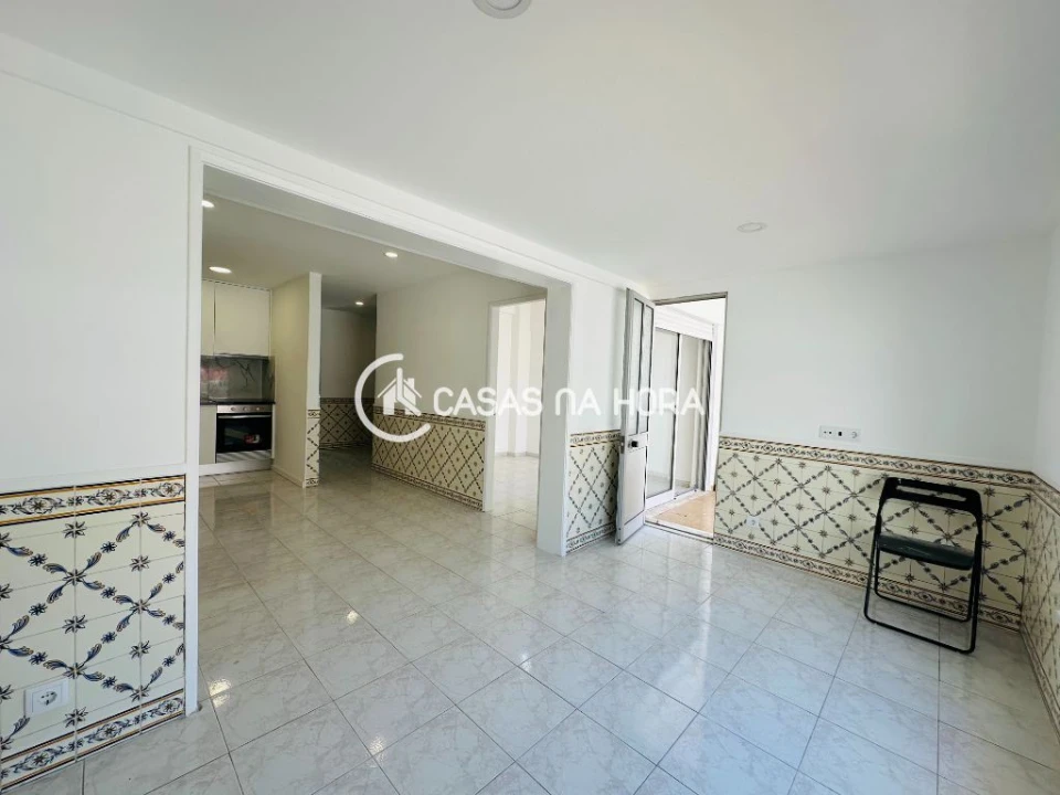 Apartamento T2 para Arrendamento em Almada, Cova da Piedade, Pragal e Cacilhas Foto 4