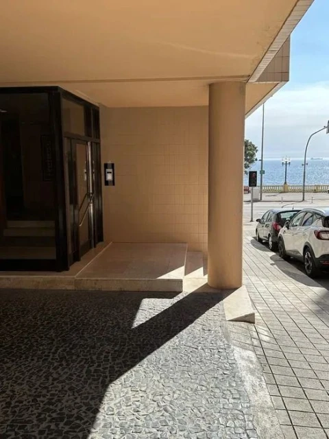 Apartamento T2 para Arrendamento em Aldoar, Foz do Douro e Nevogilde