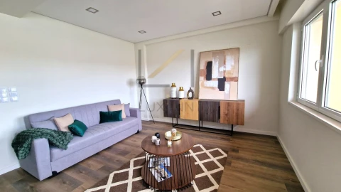 Apartamento para Venda em Benfica