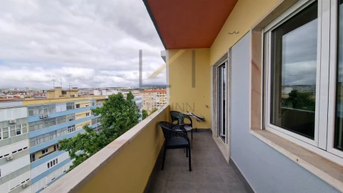Apartamento para Venda em Benfica