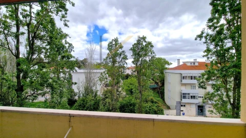 Apartamento para Venda em Benfica