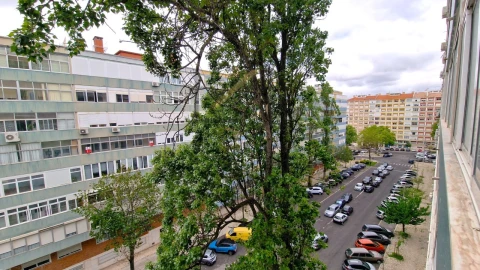 Apartamento para Venda em Benfica