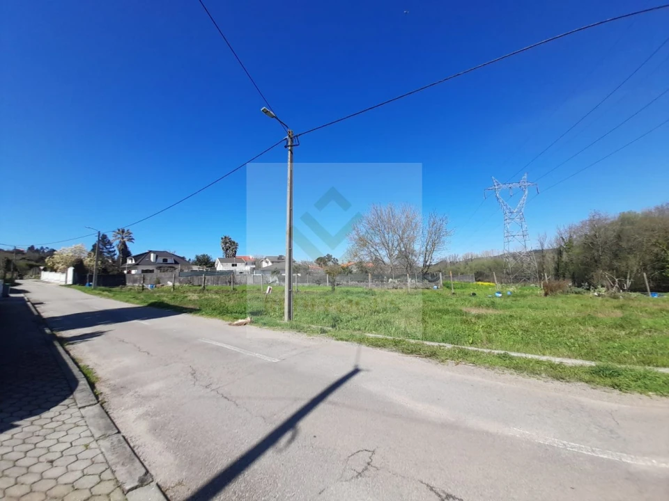 Terreno para Venda em Fiães Foto 4