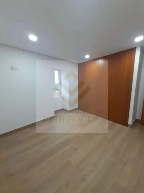 Moradia T2 para Venda em Arouca e Burgo