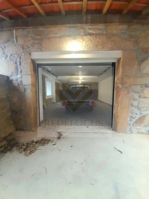 Moradia T2 para Venda em Arouca e Burgo