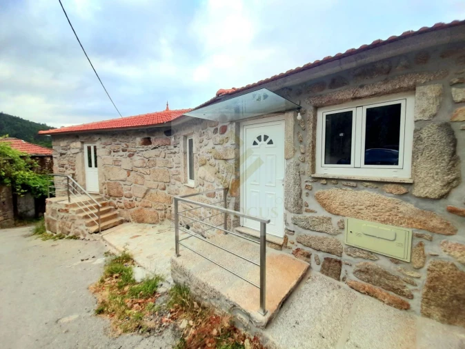 Moradia T2 para Venda em Arouca e Burgo Foto 21