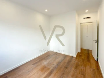 Apartamento T2 para Venda em Venteira