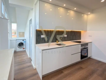 Apartamento T2 para Venda em Venteira