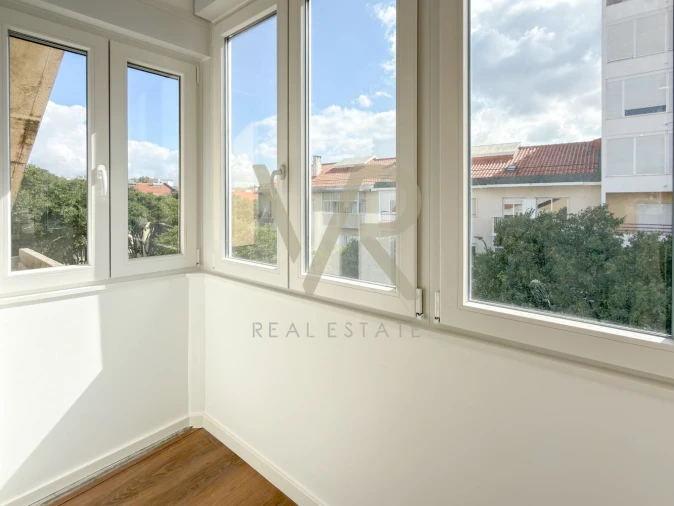 Apartamento T2 para Venda em Venteira Foto 19