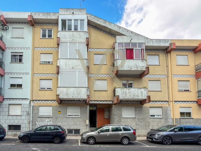 Apartamento T2 para Venda em Venteira Foto 21