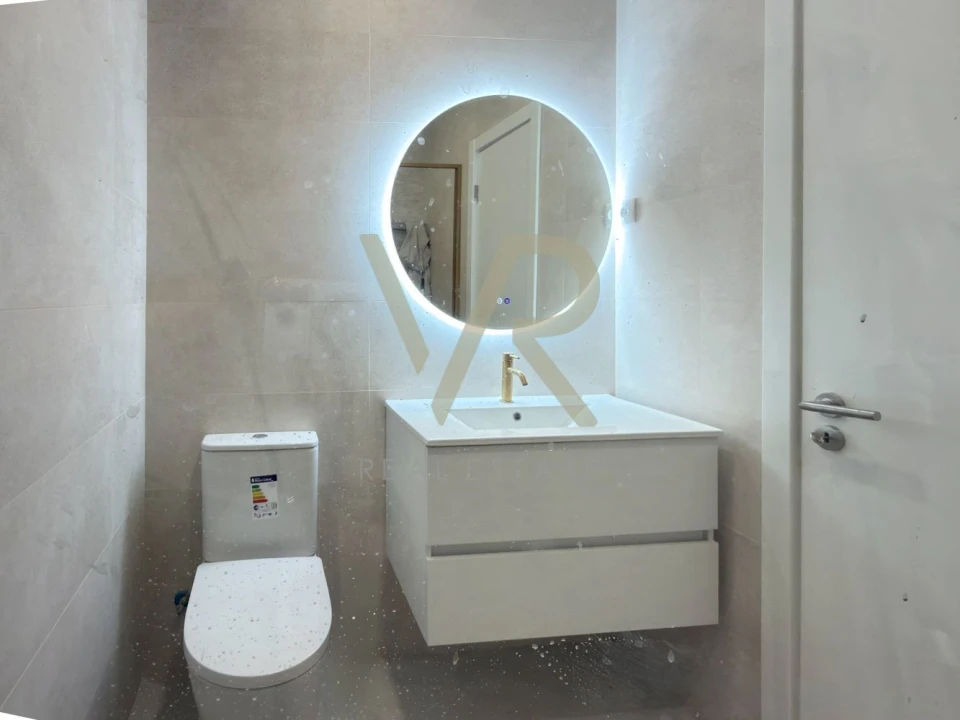 Apartamento T2 para Venda em Venteira Foto 9