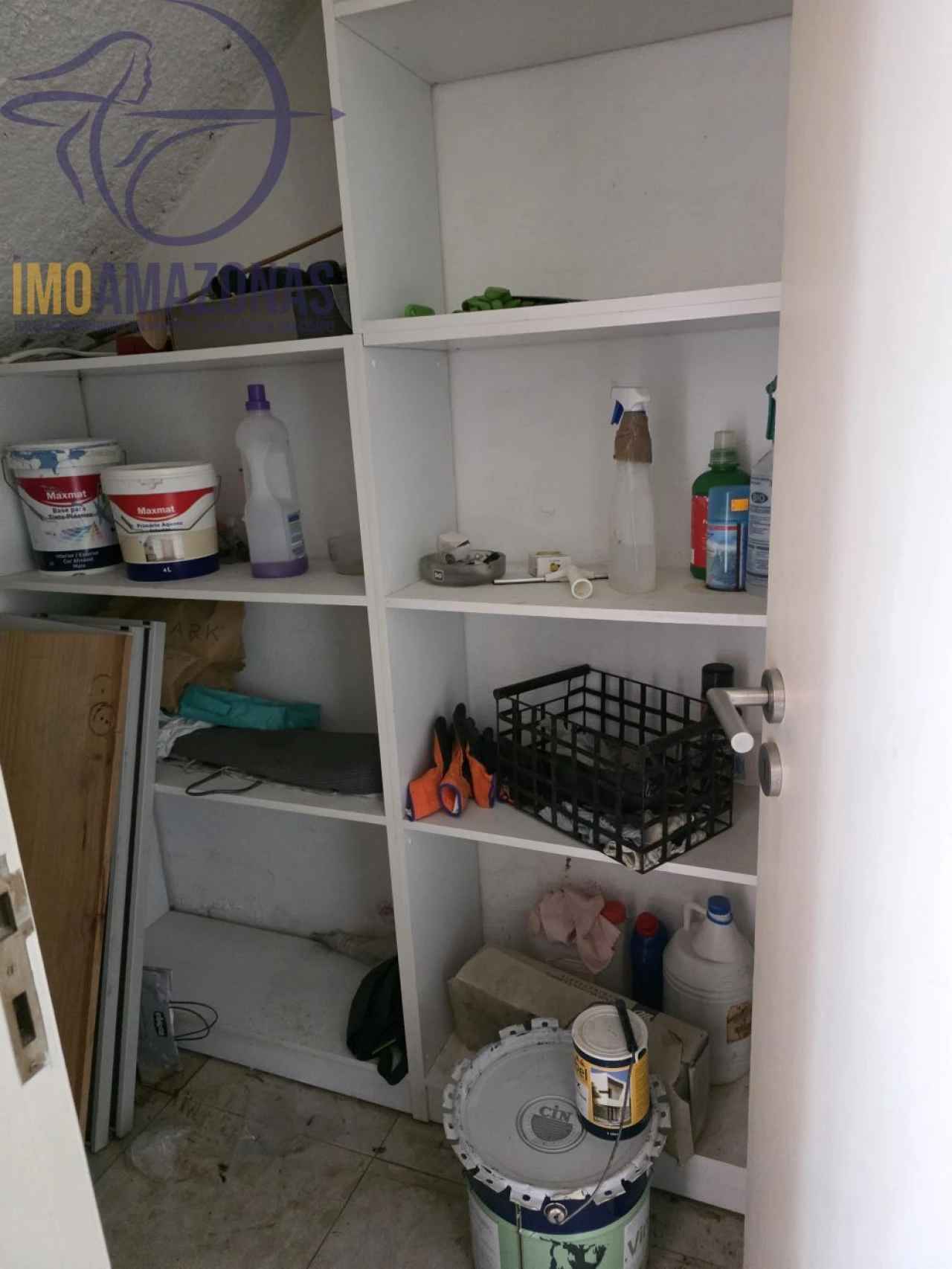 Loja para Venda em Estômbar e Parchal Foto 6
