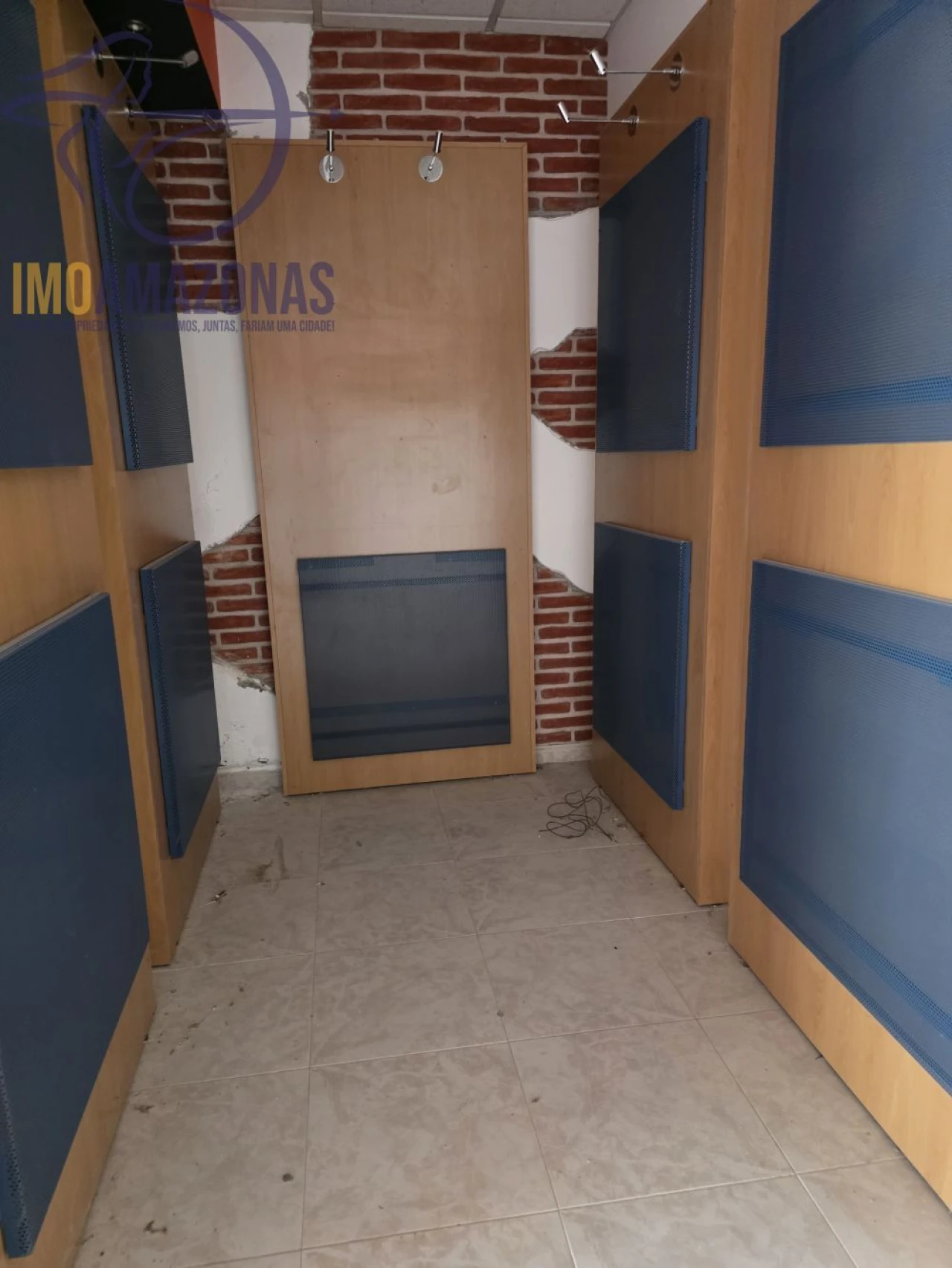 Loja para Venda em Estômbar e Parchal Foto 7