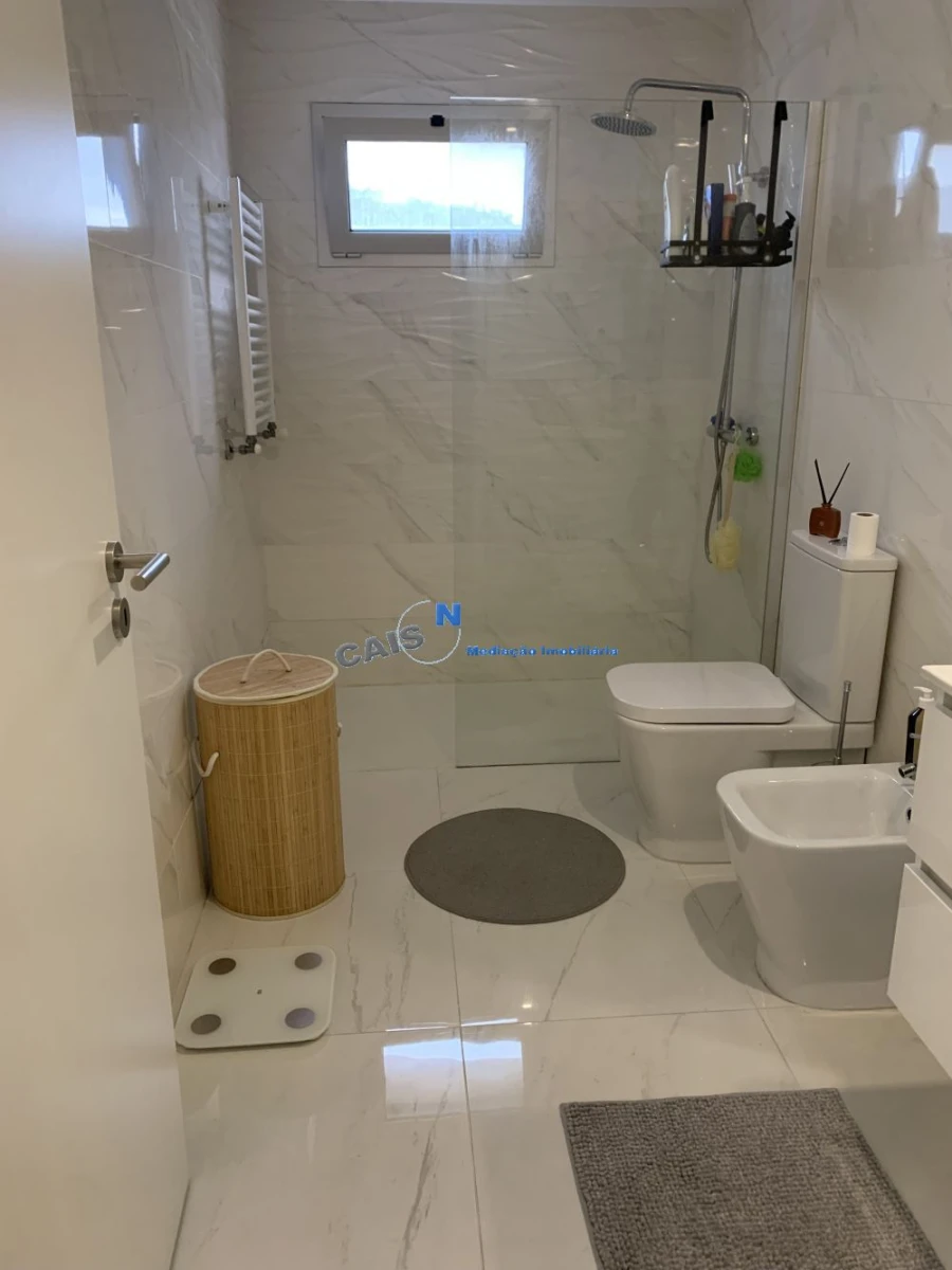 Apartamento T3 para Venda em Valongo Foto 16