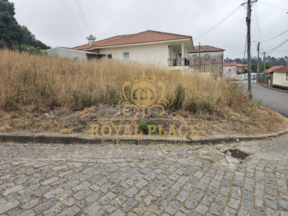 Terreno para Venda em Mozelos Foto 8