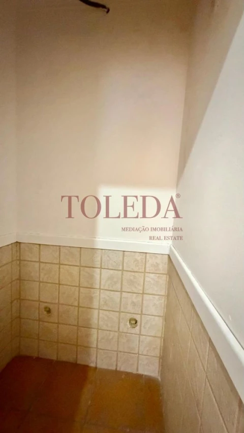 Apartamento T2 para Venda em Algueirão-Mem Martins