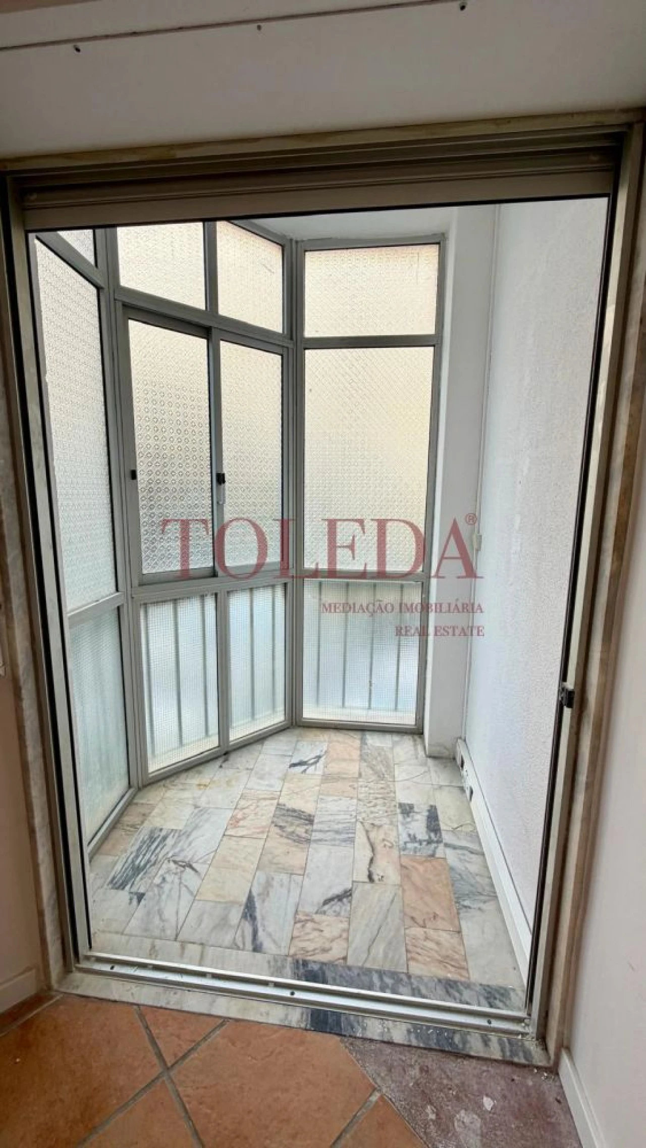 Apartamento T2 para Venda em Algueirão-Mem Martins Foto 30