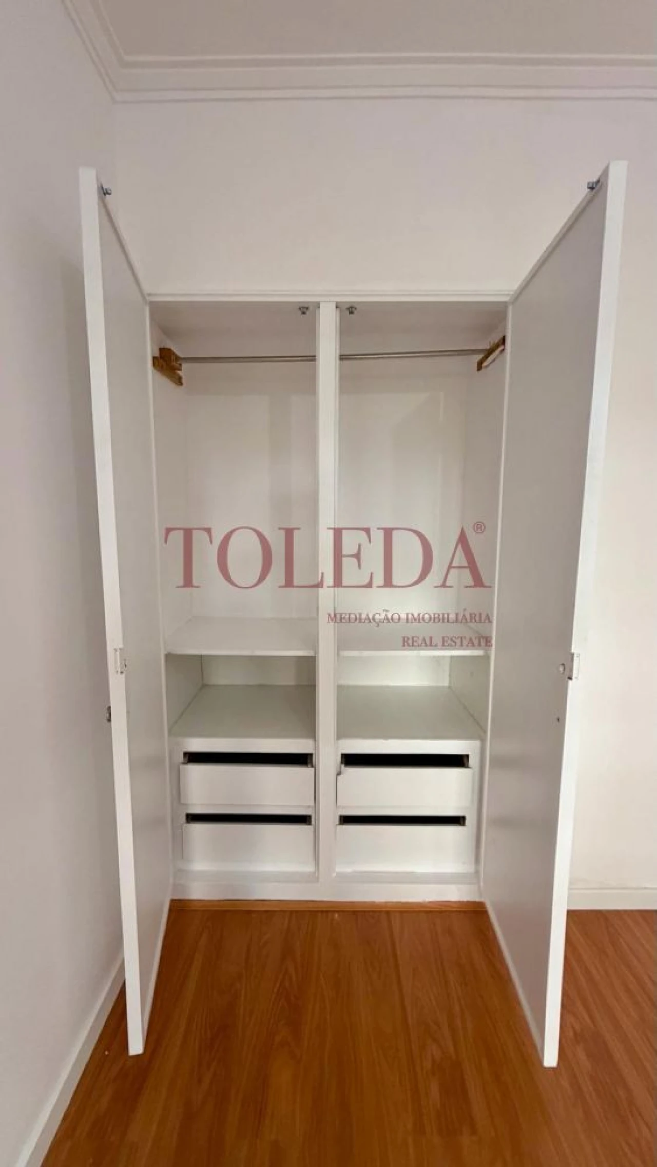 Apartamento T2 para Venda em Algueirão-Mem Martins Foto 22