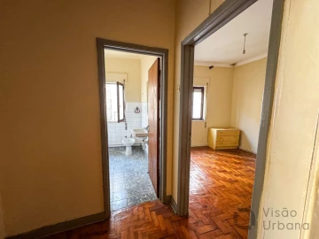 Moradia T6 para Venda em Abraveses