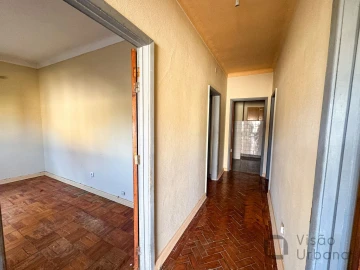 Moradia T6 para Venda em Abraveses