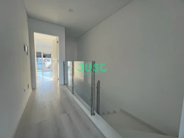 Moradia T3 para Venda em Fernao Ferro