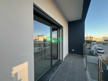 Moradia T3 para Venda em Fernao Ferro