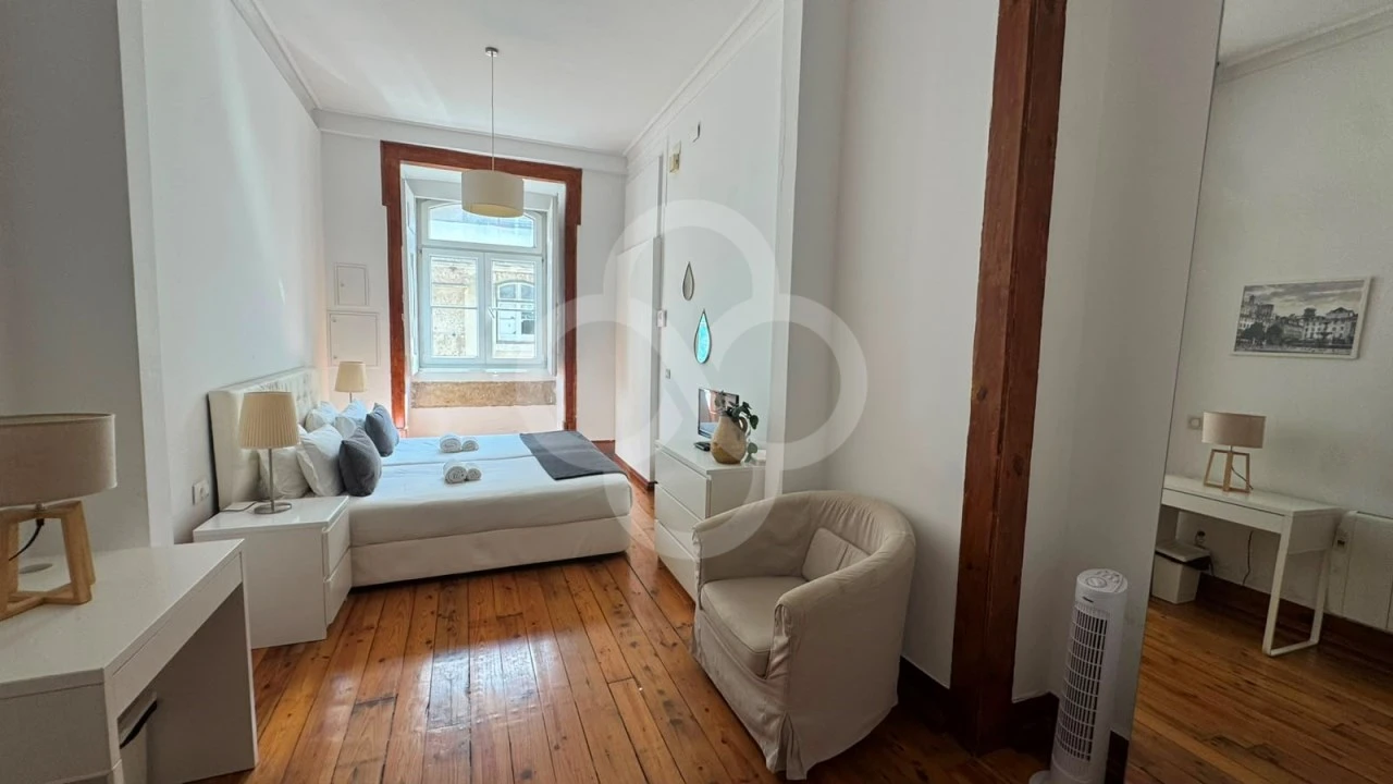 Apartamento T2 para Venda em Santa Maria Maior Foto 2
