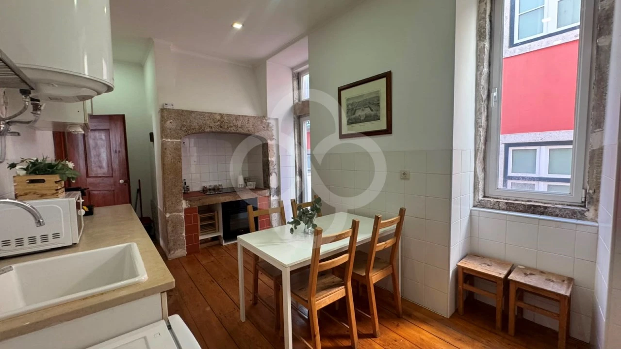 Apartamento T2 para Venda em Santa Maria Maior Foto 11