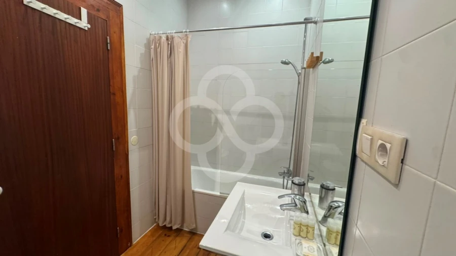 Apartamento T2 para Venda em Santa Maria Maior Foto 14