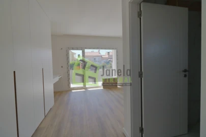 Moradia T3 para Venda em Fernao Ferro
