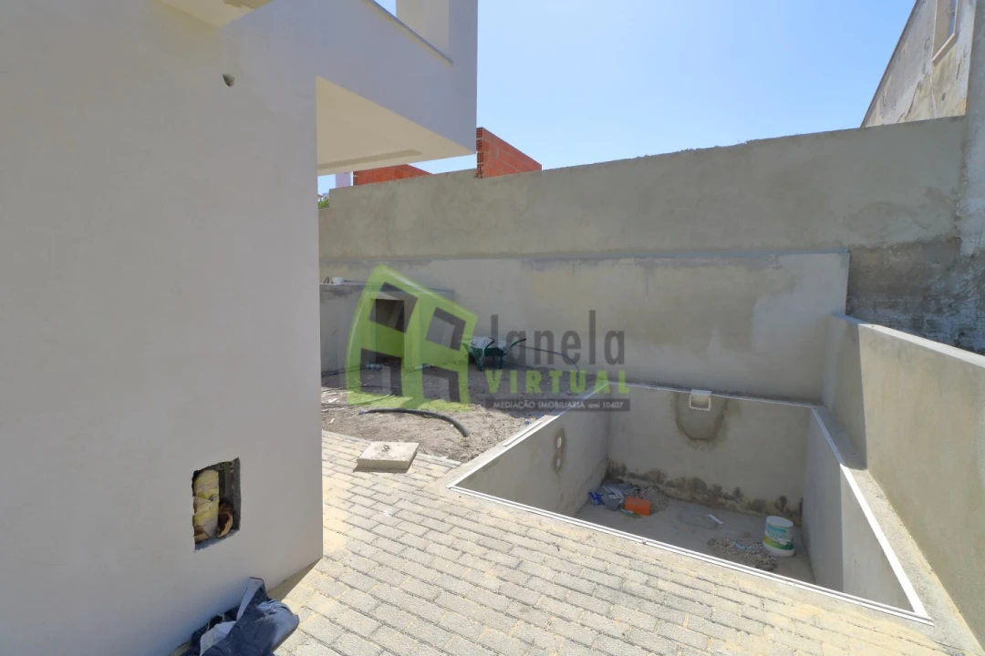 Moradia T3 para Venda em Fernao Ferro Foto 8