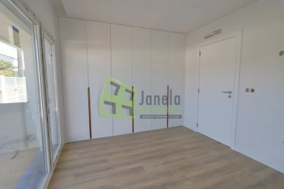Moradia T3 para Venda em Fernao Ferro