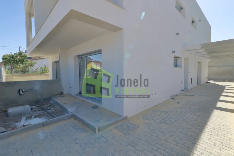 Moradia T3 para Venda em Fernao Ferro Foto 7