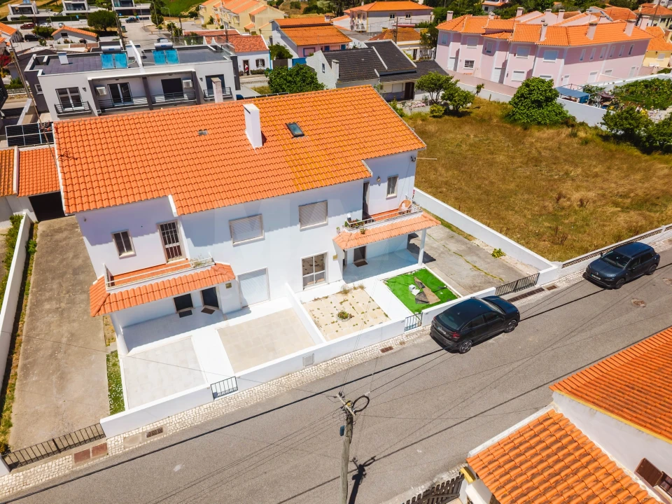 Apartamento T2 para Venda em Atouguia da Baleia Foto 3