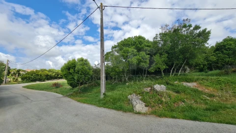 Terreno para Venda em Reguengo Grande