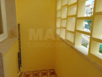 Apartamento T2 para Arrendamento em Ajuda