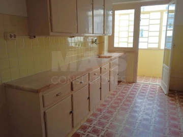 Apartamento T2 para Arrendamento em Ajuda