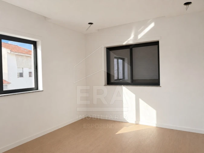 Moradia T2 para Venda em Apúlia e Fão Foto 13