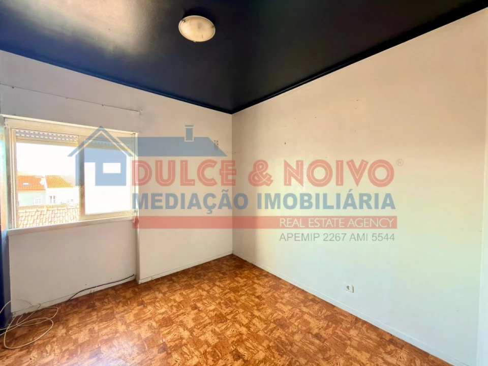 Apartamento T2 para Venda em Peniche Foto 20