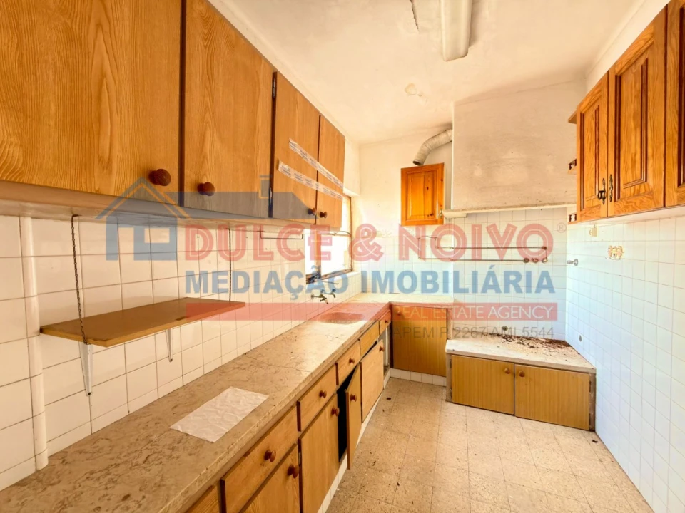 Apartamento T2 para Venda em Peniche Foto 6