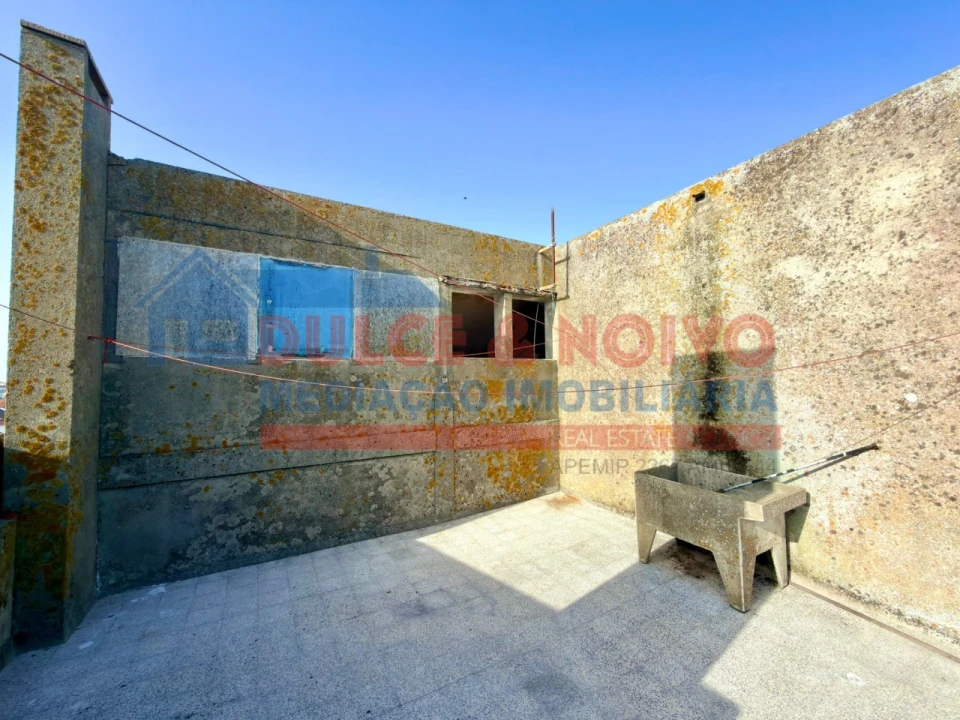 Apartamento T2 para Venda em Peniche Foto 23