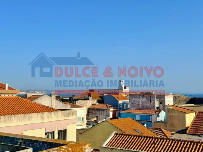 Apartamento T2 para Venda em Peniche Foto 2