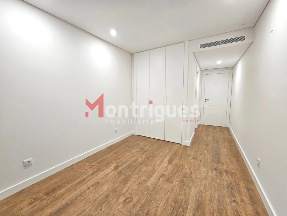 Apartamento T3 para Venda em Montijo e Afonsoeiro Foto 27