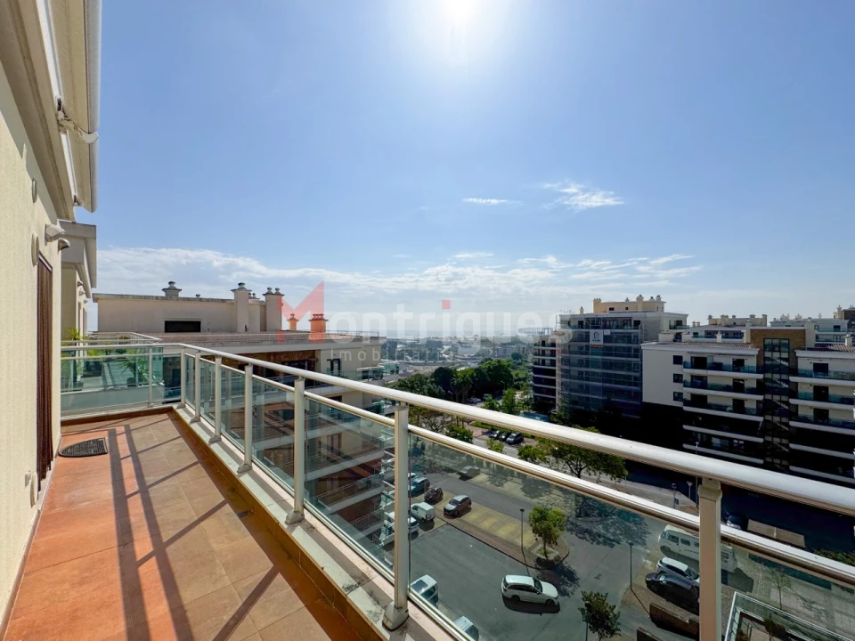 Apartamento T2 para Arrendamento em Sacavém e Prior Velho Foto 18