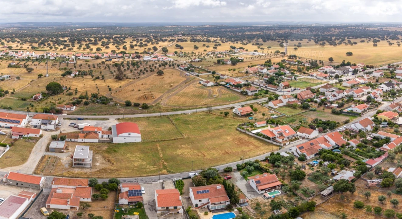 Terreno para Venda em Foros de Vale de Figueira Foto 7