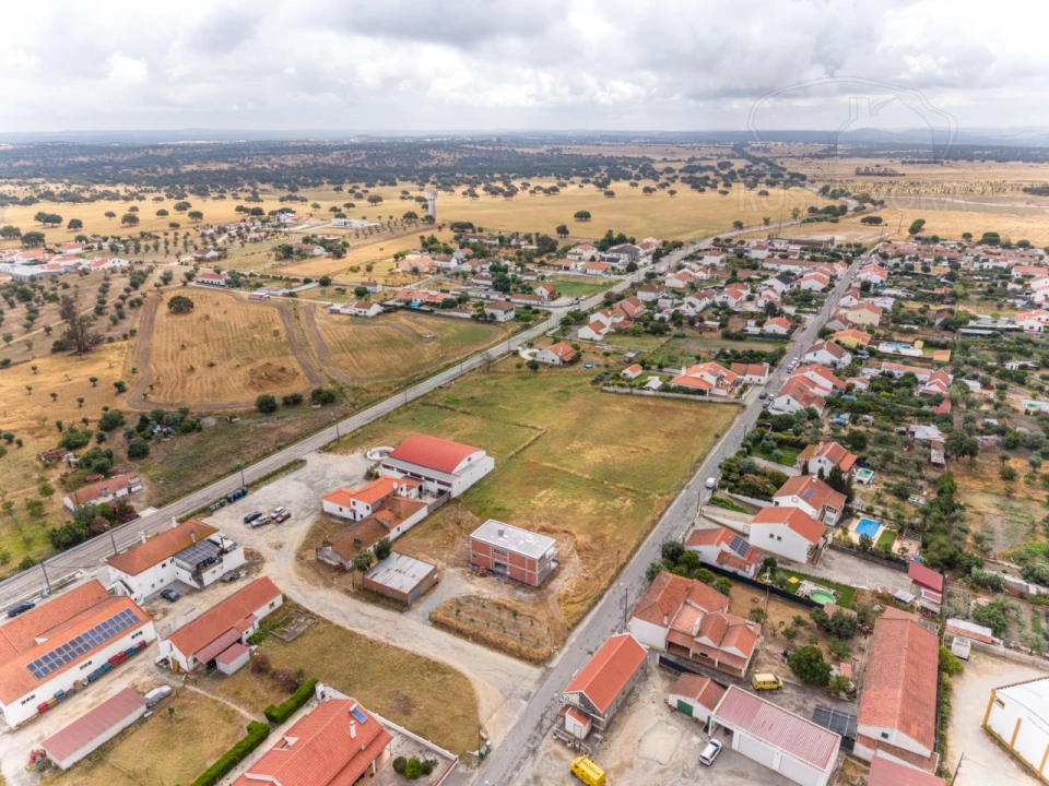 Terreno para Venda em Foros de Vale de Figueira Foto 9